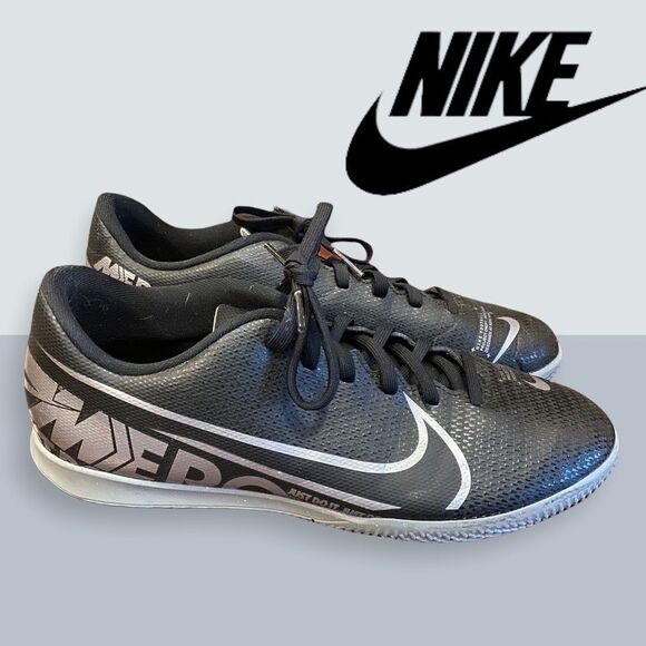 Nike Vapor 13 Club IC Soocer Cleats Shoes 7 - Picture 2 of 5